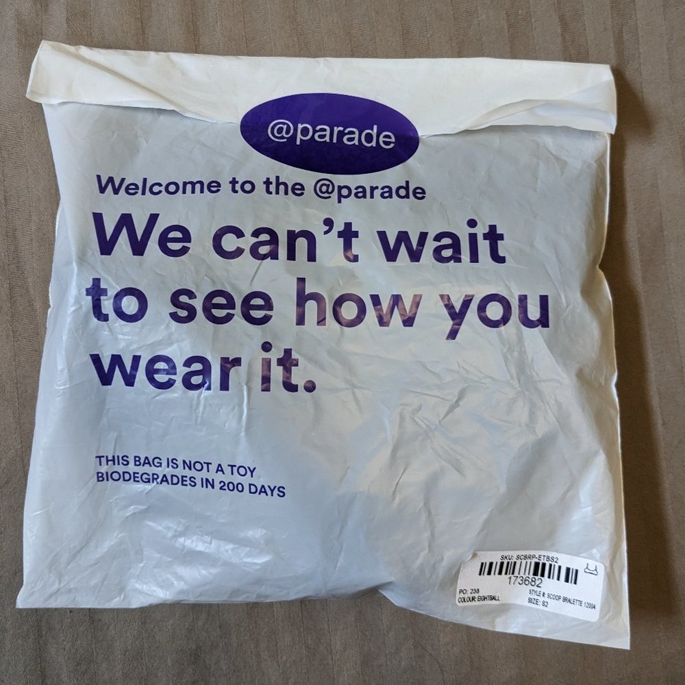 Parade Scoop Bralette New in package - Picture 6 of 10